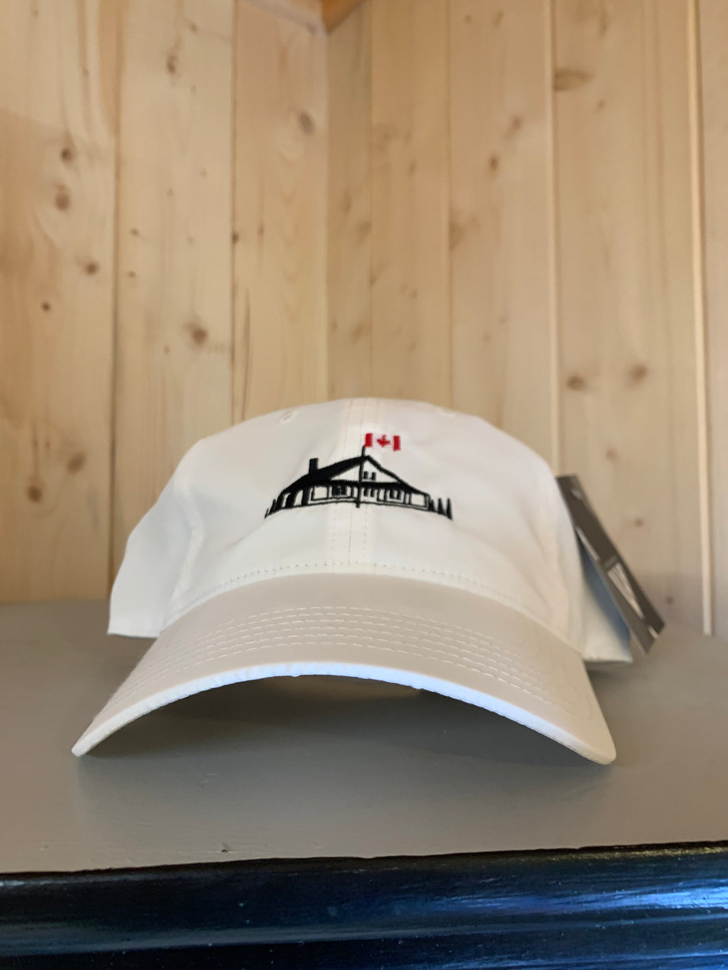 LevelWear Jr Crest White hat 2024